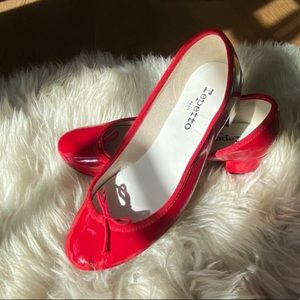 Repetto patent leather heels CHIC!